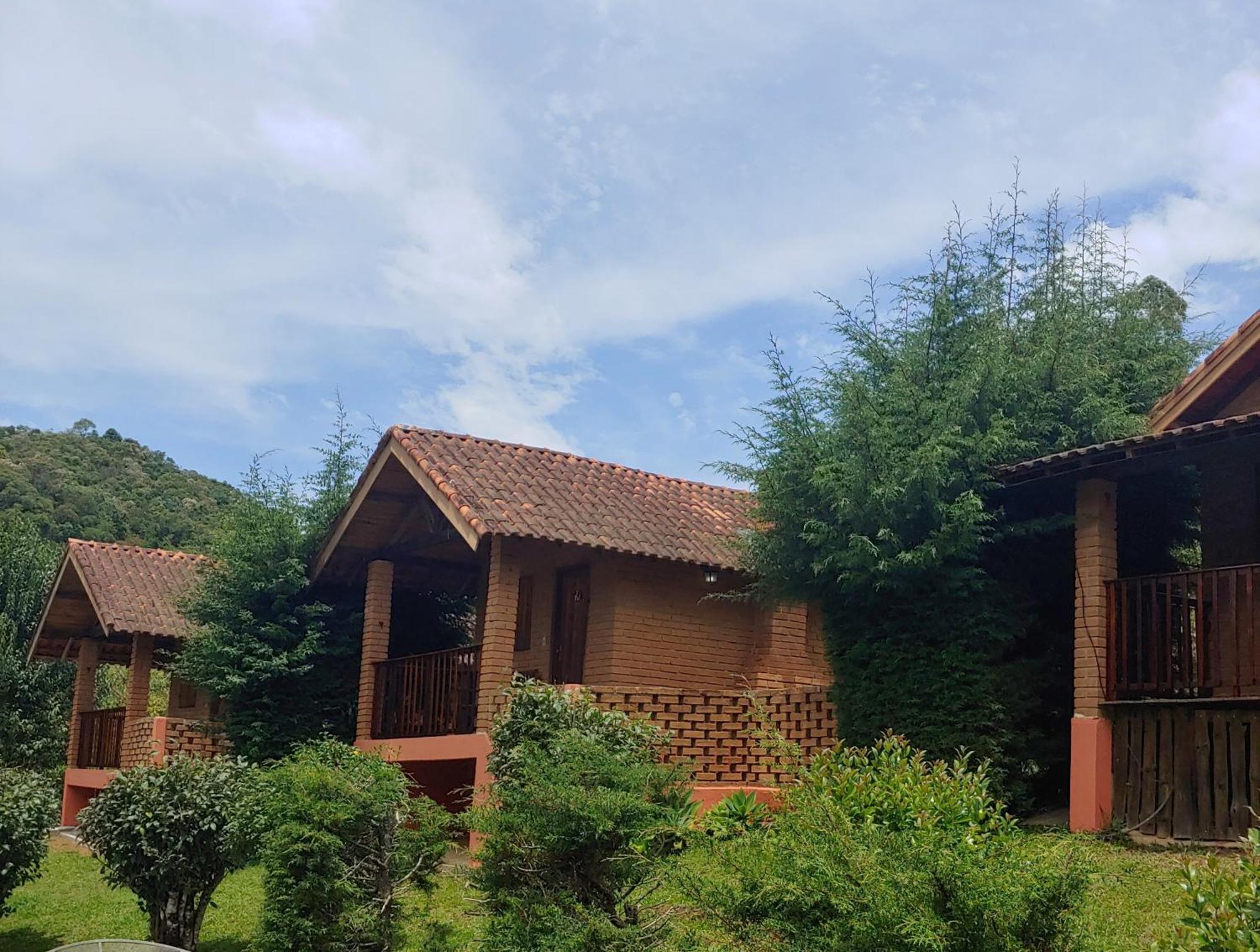 Pousada Recanto Da Vitoria Goncalves Bagian luar foto