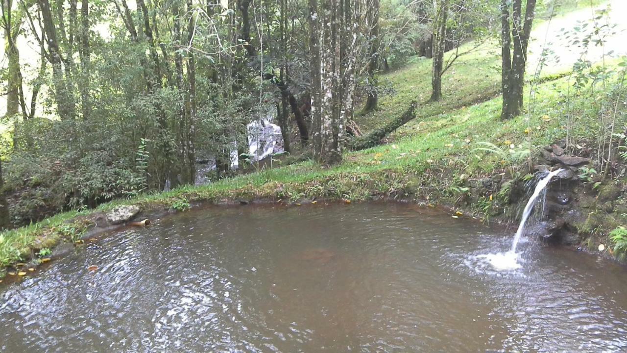 Pousada Recanto Da Vitoria Goncalves Bagian luar foto